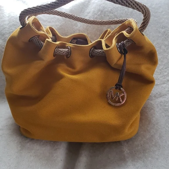 large mustard mk hobo bag - Picture 2 of 3